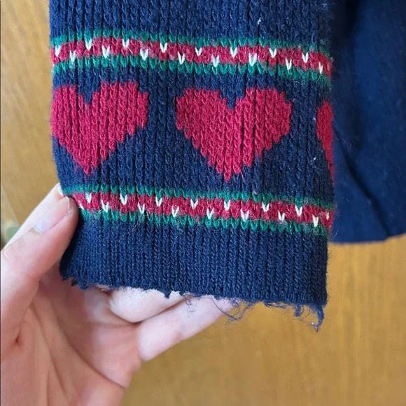 Basic Elements Medium Oversized Cat Christmas Sweater - Picture 10 of 11